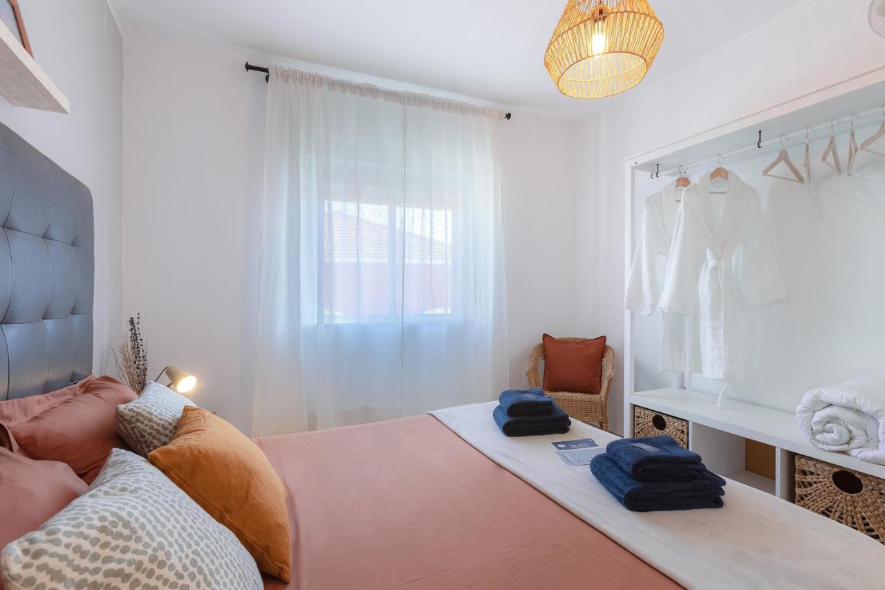 Indigo Guest House Lagos Esterno foto